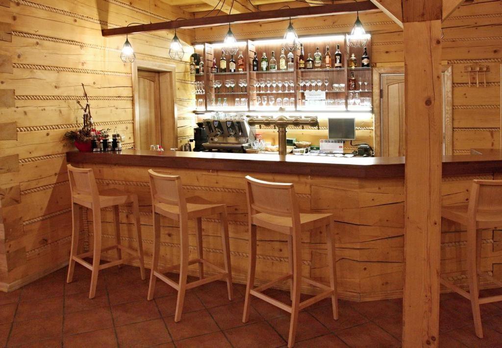 Penzion A Restaurace Grunt Reka Екстериор снимка